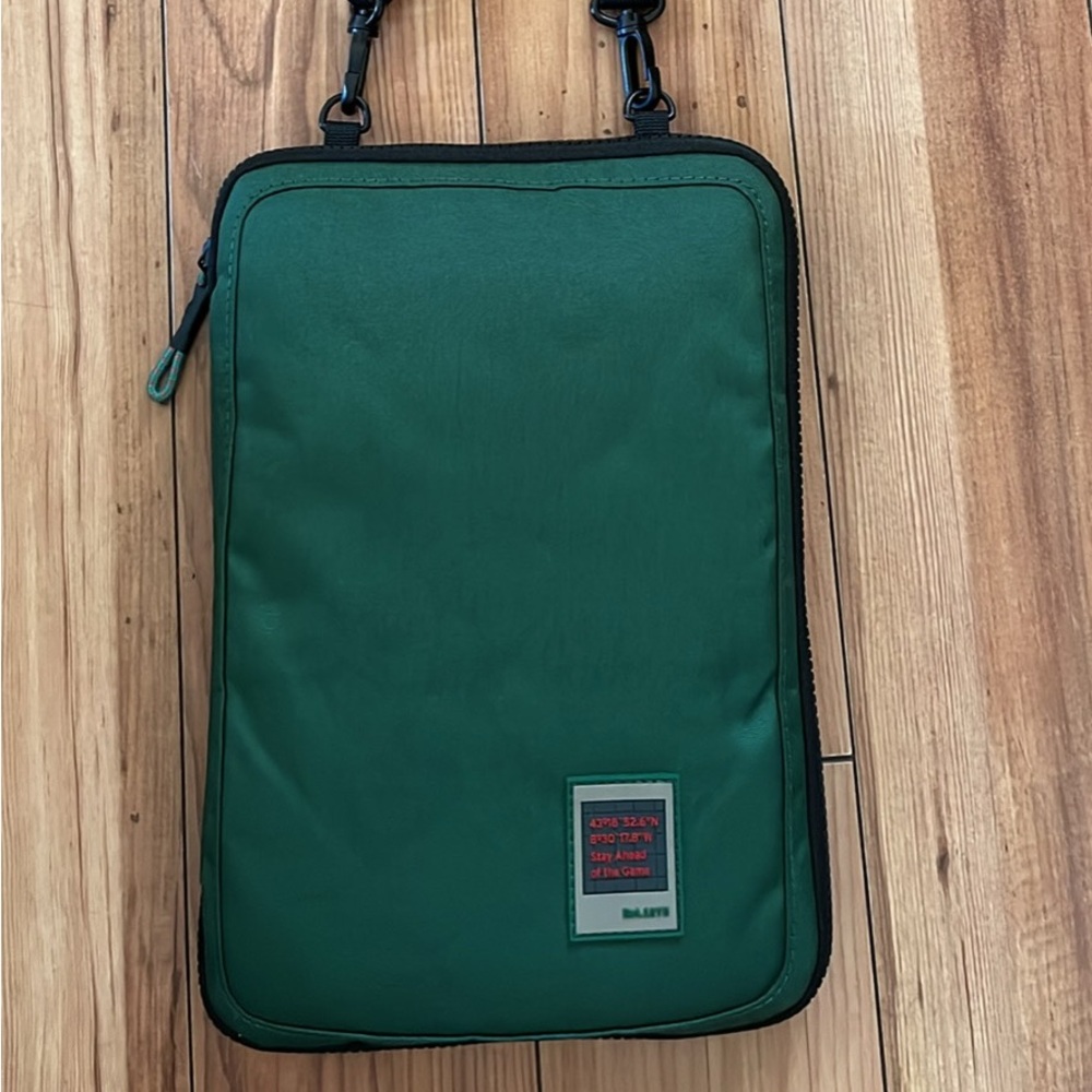 Green Crossbody Bag